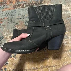Lobo Solo | Shoes | Lobo Solo Ankle Boots Black Size 8 Made  display picture 3